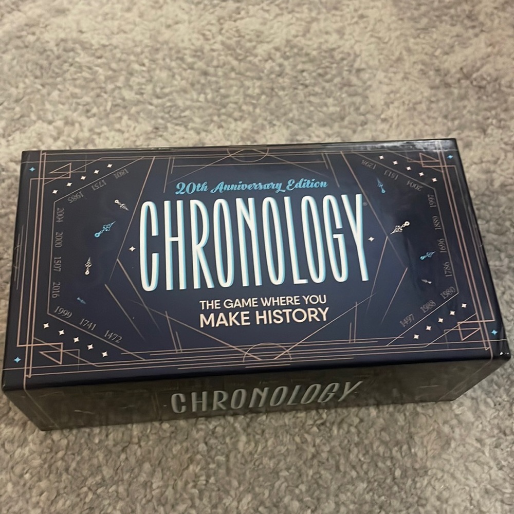 Chronology card game